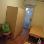 Cozy Flat With Shared Pools And Private Garden Бібіоне