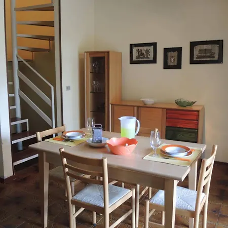 Cozy Flat With Shared Pools And Private Garden *