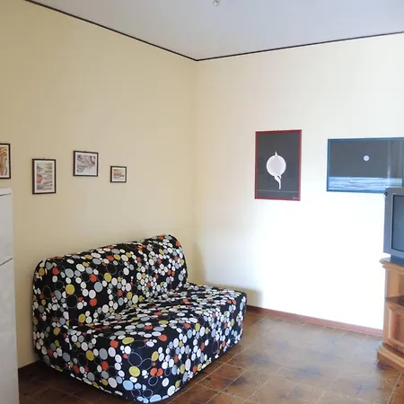 Cozy Flat With Shared Pools And Private Garden Apartment Bibione