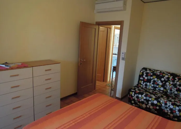 Cozy Flat With Shared Pools And Private Garden Apartment