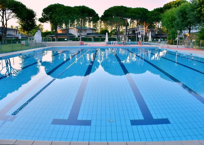 Cozy Flat With Shared Pools And Private Garden * Bibione