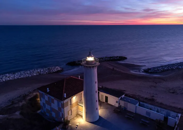 Cozy Flat With Shared Pools And Private Garden * Бібіоне